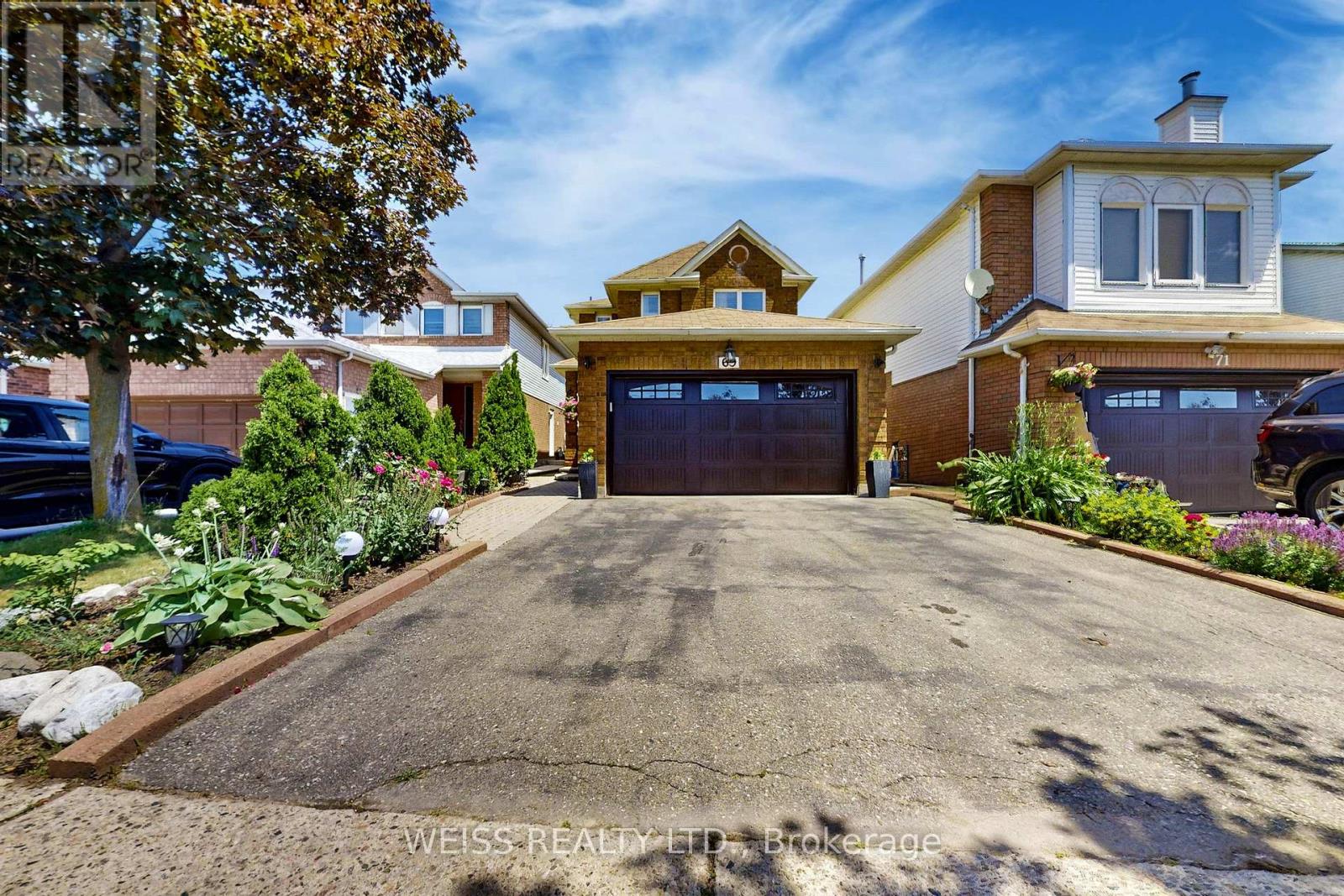 69 Wooliston Cres, Brampton, ON L6Y 4J4