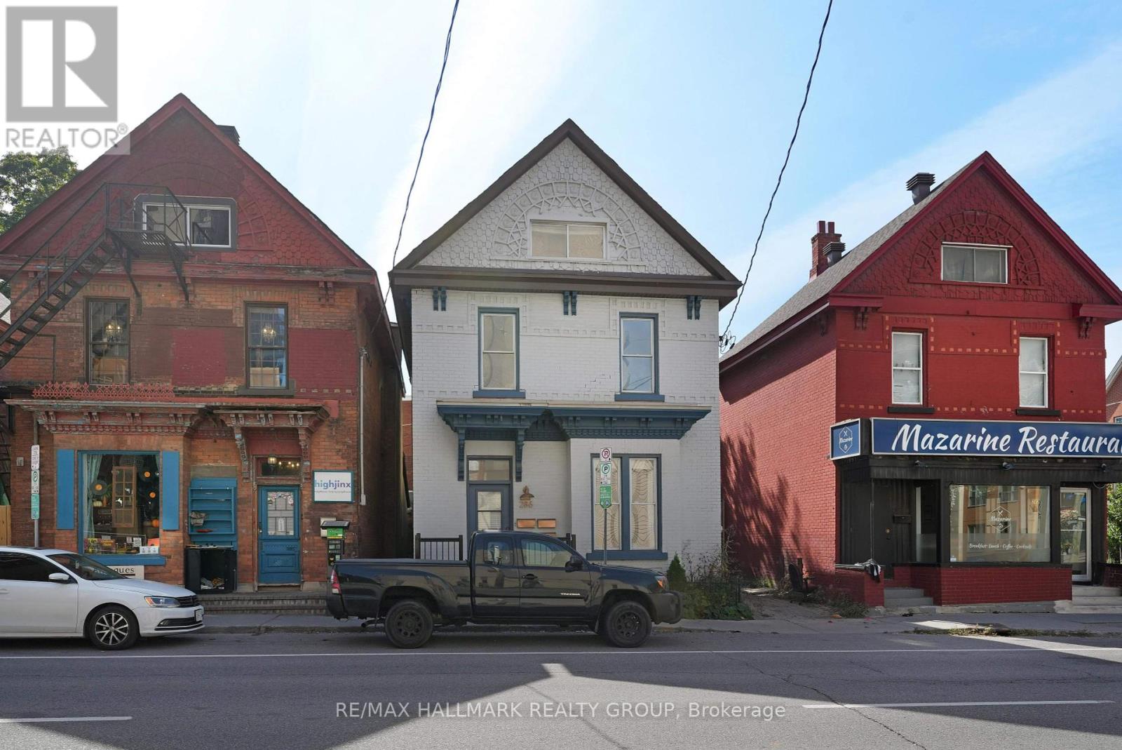 286 Kent St N, Ottawa, ON K2P 2A4
