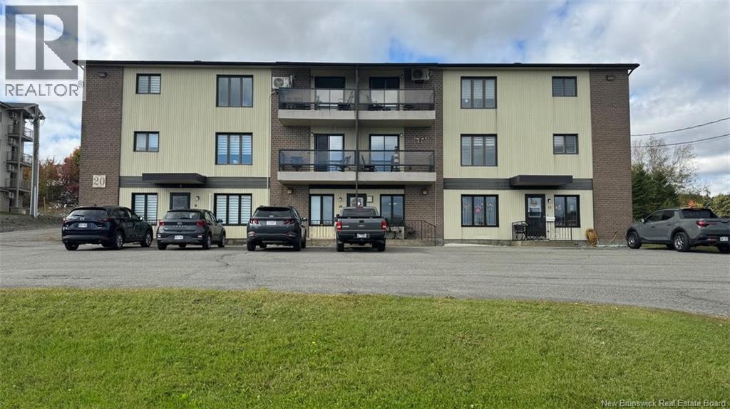 20 Bateman Ave, Edmundston, NB E3V 4A9