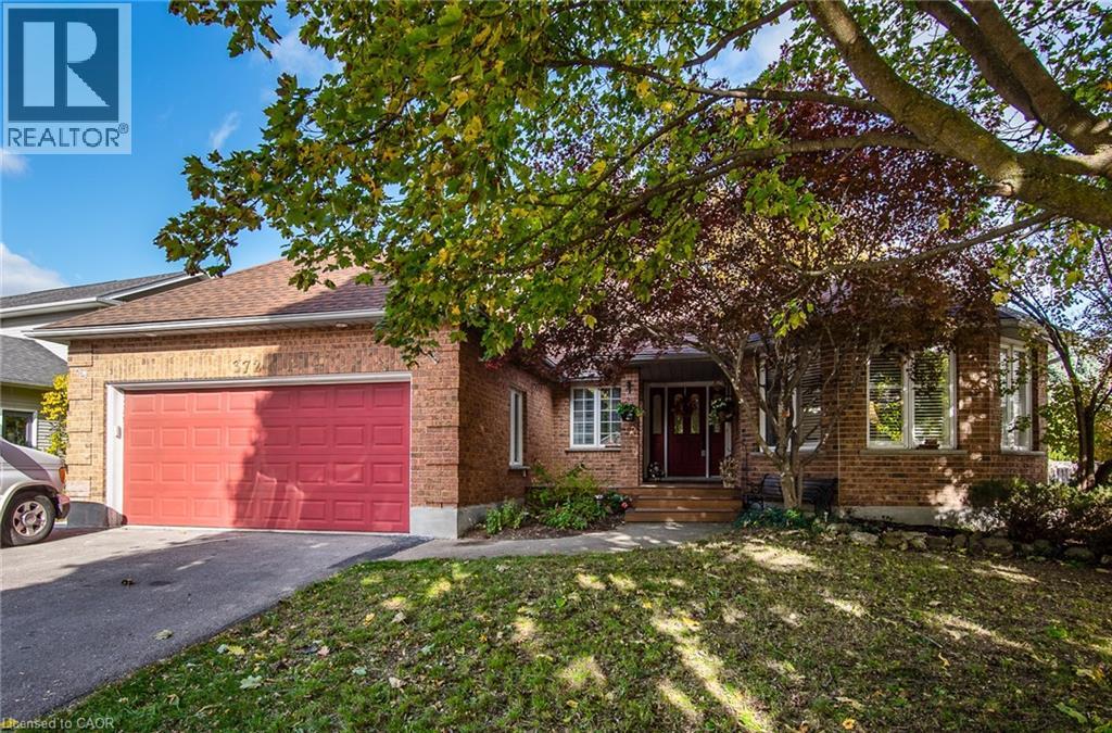 372 Gatestone Blvd, Waterloo, ON N2T 2J6