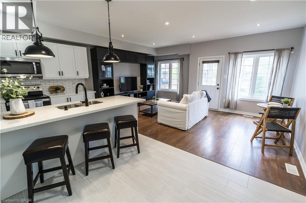 403 Westwood Drive Unit 30, Kitchener, ON N2M 0B5