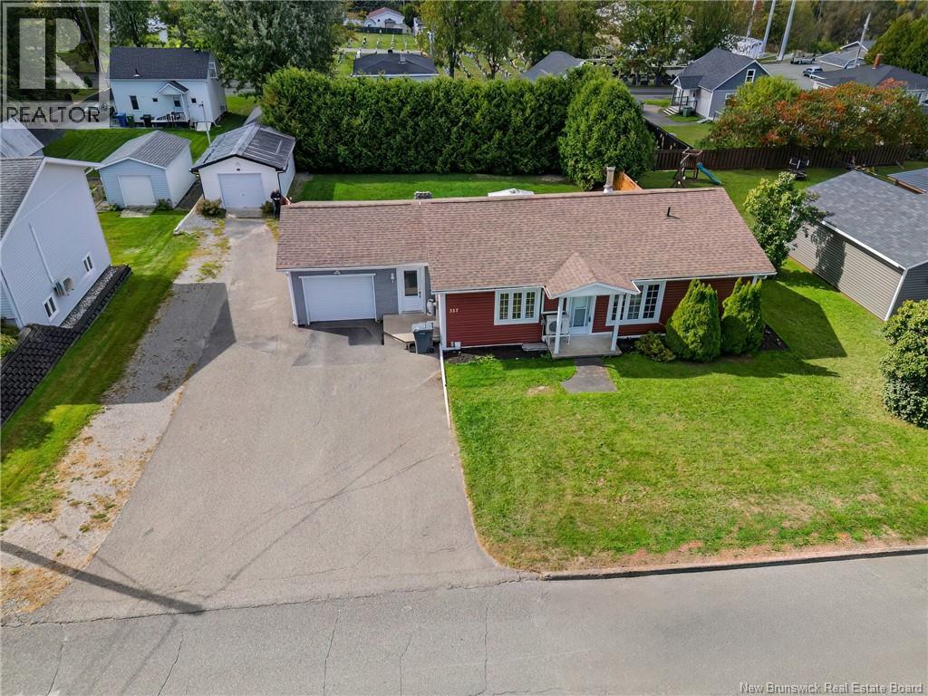 337 Albert St, Grand-saultgrand Falls, NB E3Y 1E2