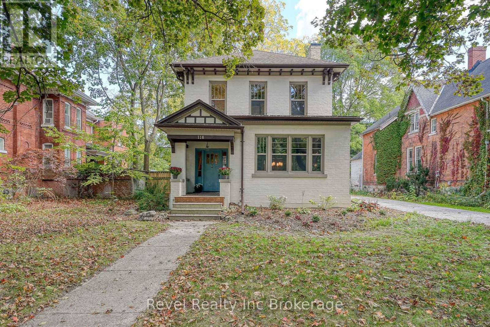 116 Vansittart Ave, Woodstock, ON N4S 4M9