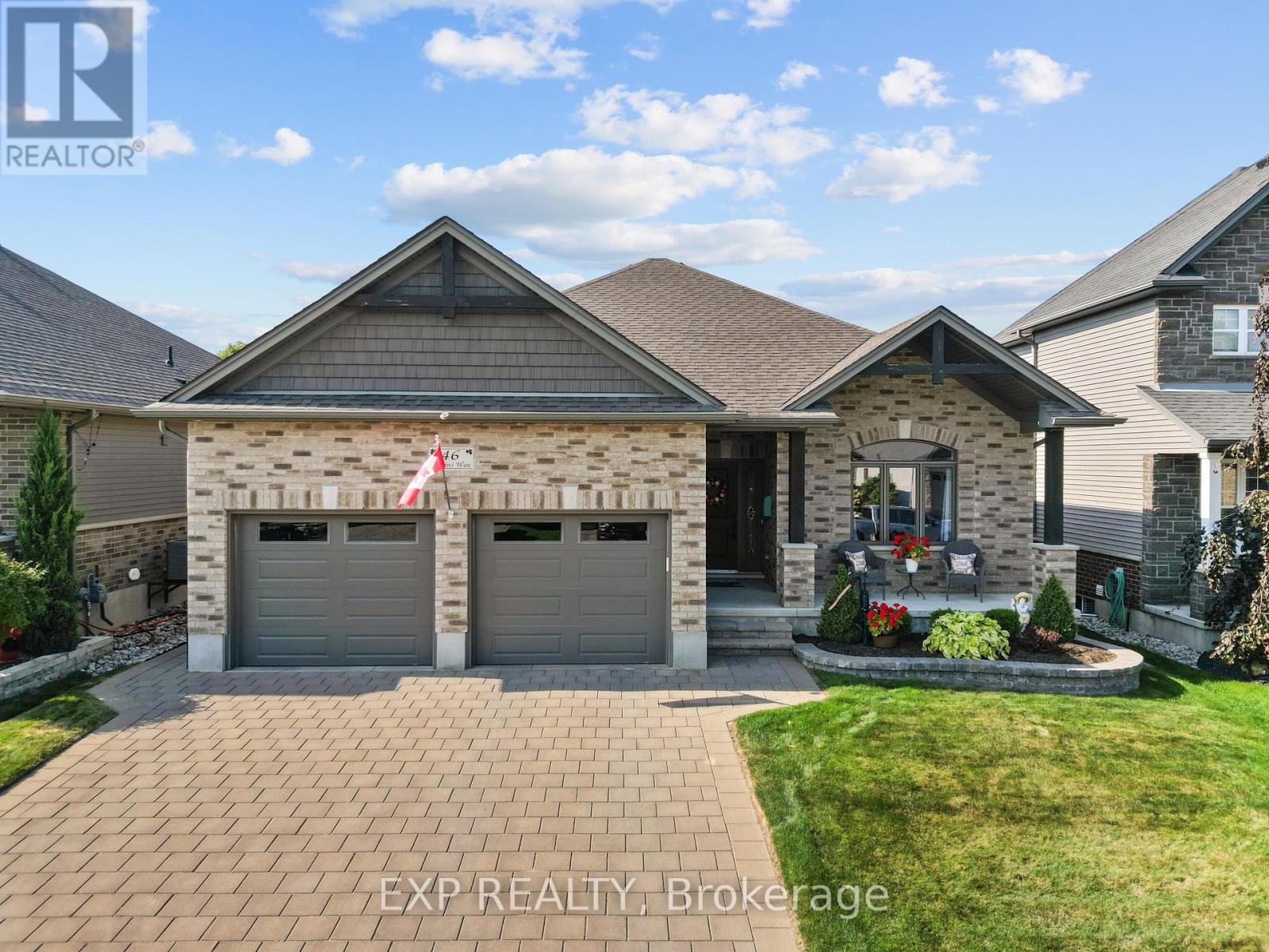 46 Collins Way, Strathroy-Caradoc, ON N7G 0E5