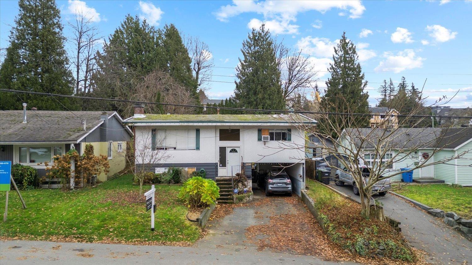 2550 Campbell Ave, Abbotsford, BC V2S 4A4