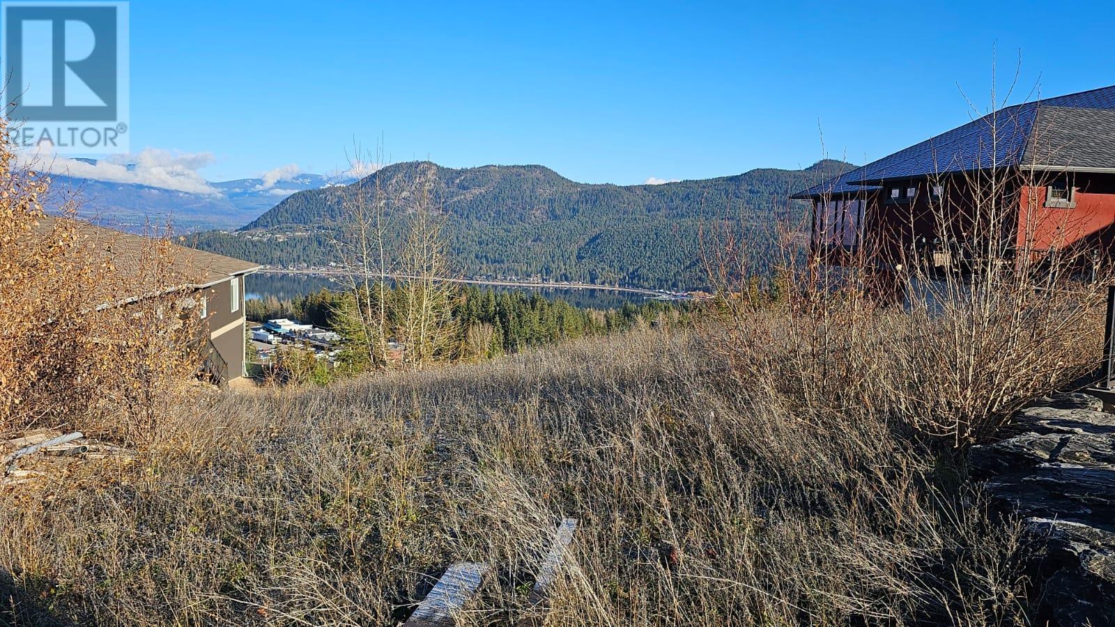 2616 Highland Dr, Blind Bay, BC V0E 1H2