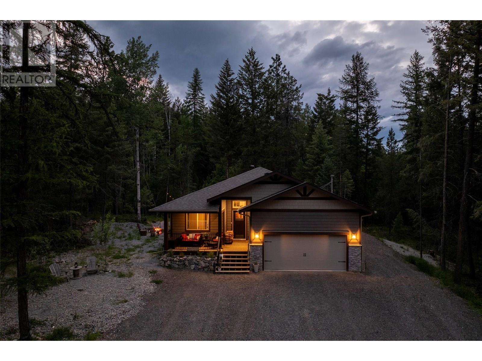 6347 Osprey Landing Ct, Wardner, BC V0B 2J0