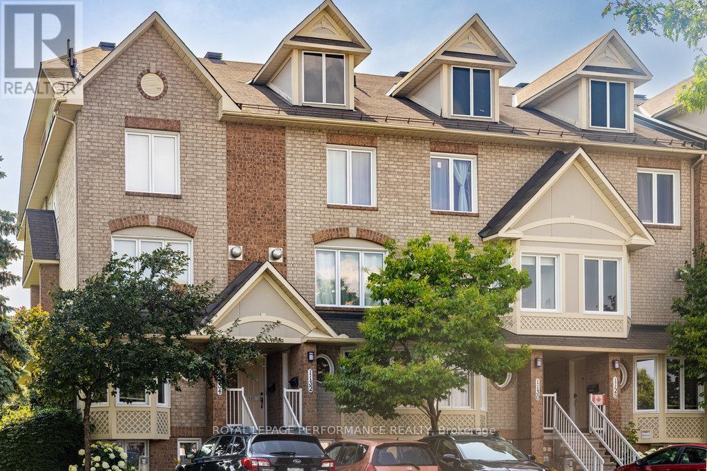 10 1132 Gablefield Private, Ottawa, ON K1J 1E3