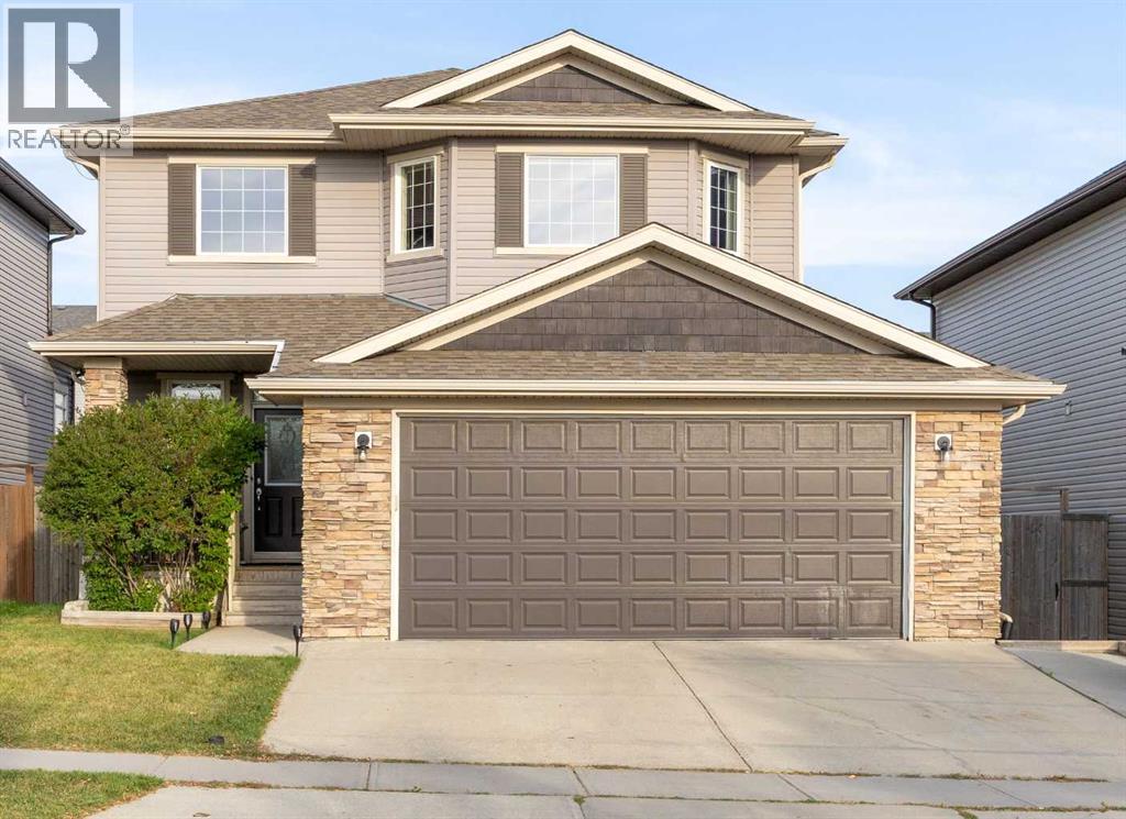 148 Westland St, Okotoks, AB T1S 0B3