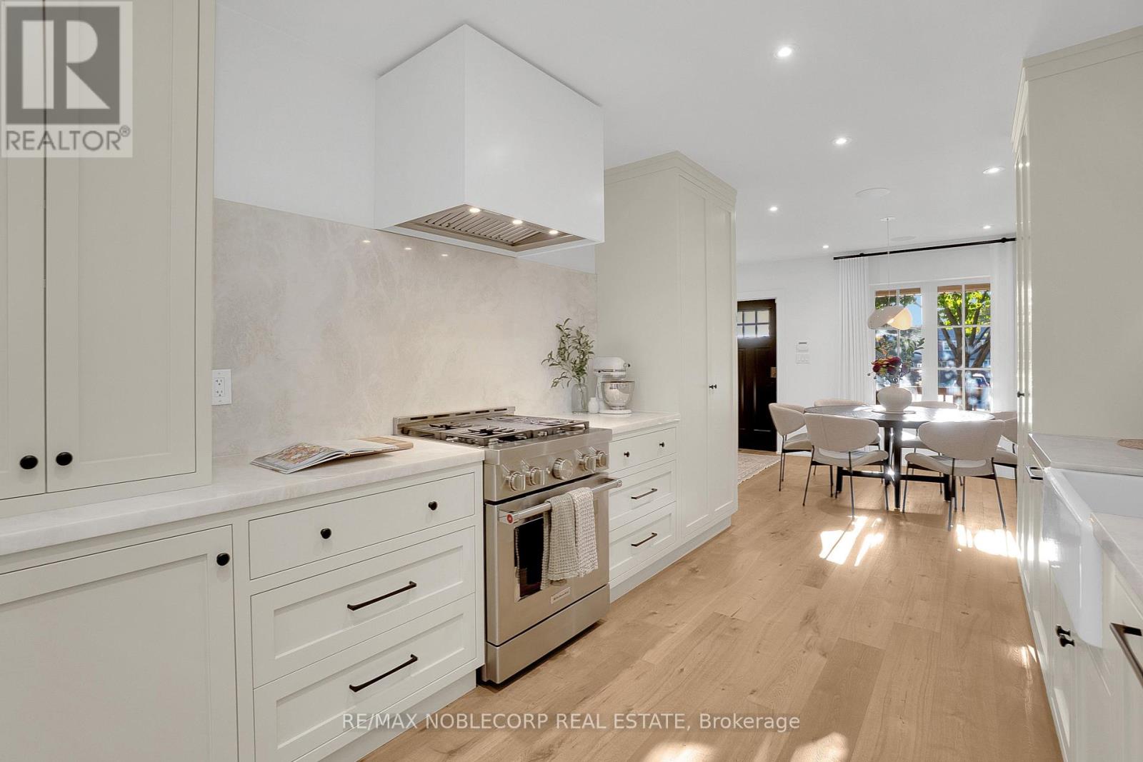 299 Winona Dr, Toronto, ON M6C 3S8