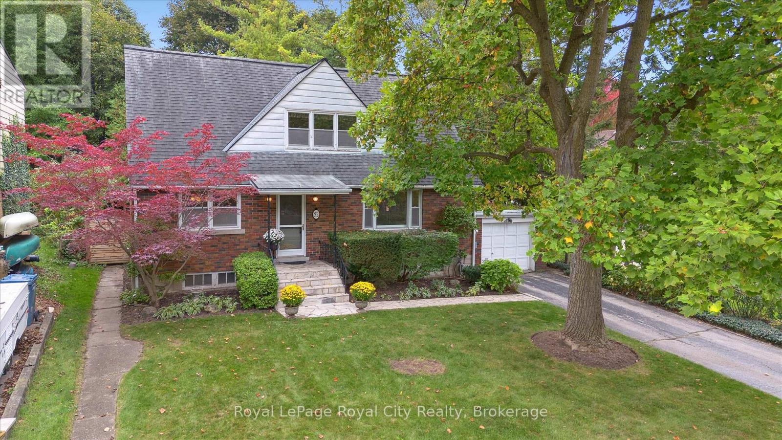82 Metcalfe St, Guelph, ON N1E 4X6
