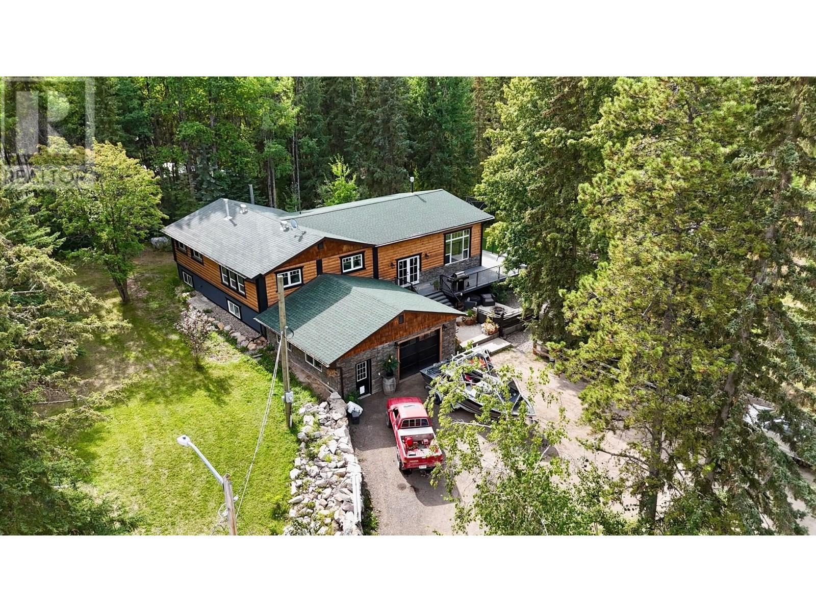 837 Mcdonald Rd, Vanderhoof, BC V0J 3A1
