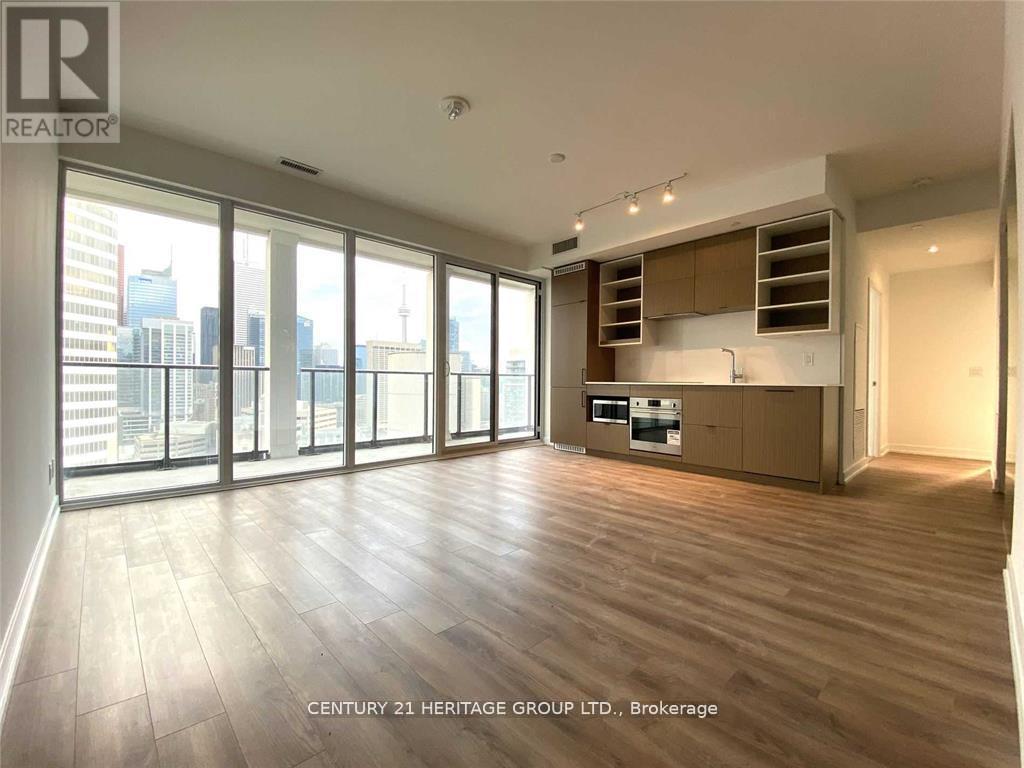 2210 20 Edward St, Toronto, ON M5G 0C5