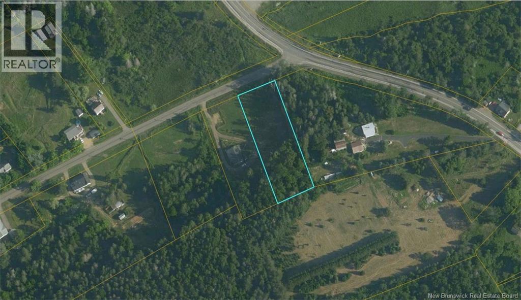 1 Salem Road #11, Hillsborough, NB E4C 3S1