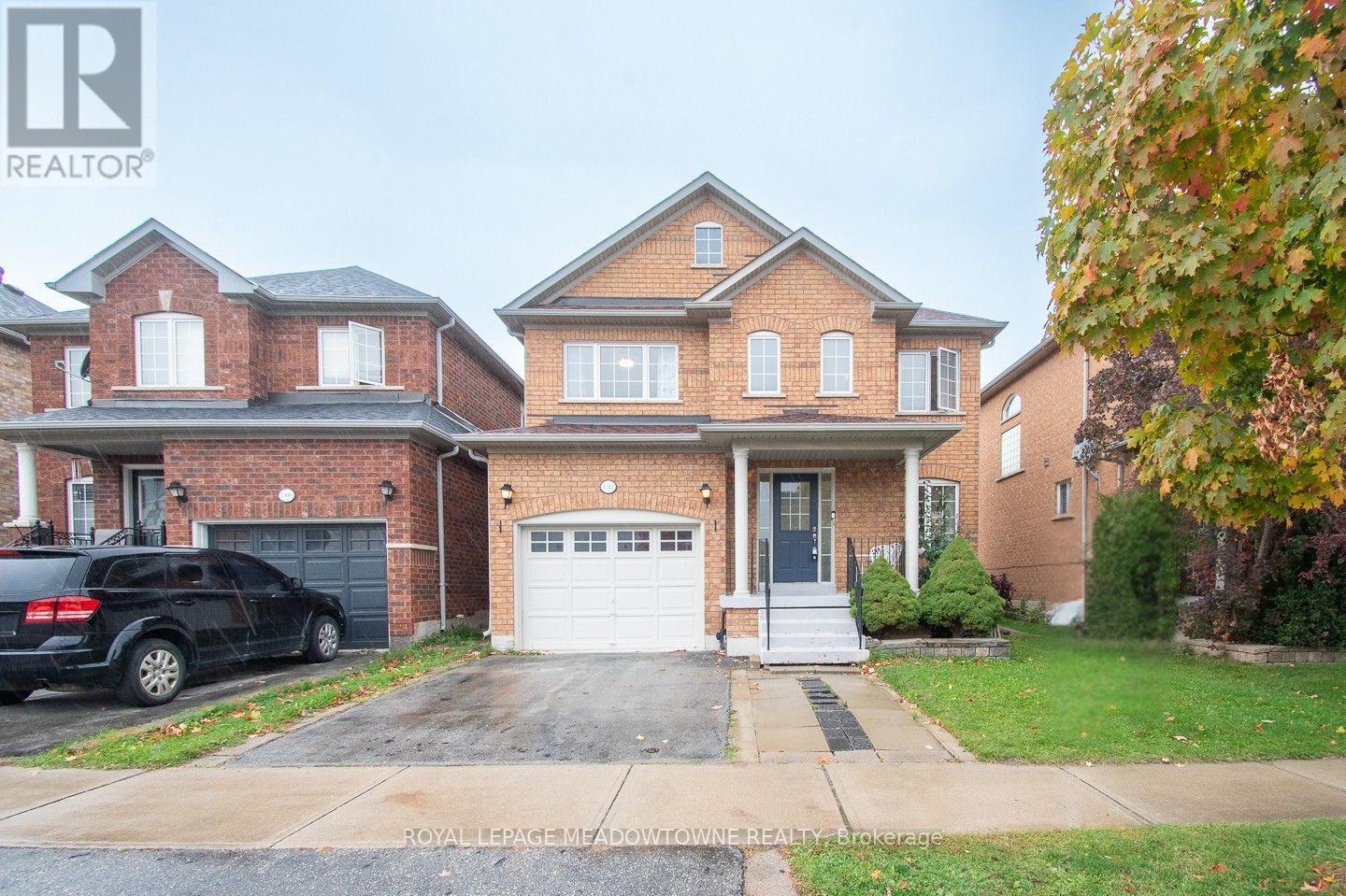 1311 Weller Xing, Milton, ON L9T 6K4