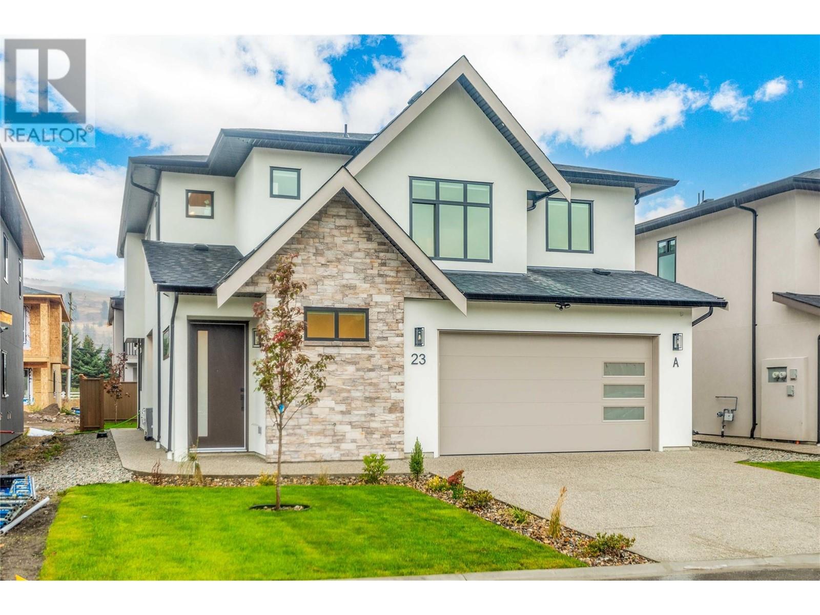 19950 Mccarthy Road Unit 23, Lake Country, BC V4V 1T1