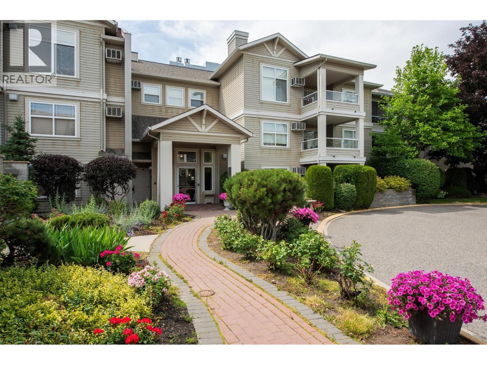 555 Houghton Road Unit 203, Kelowna, BC V1X 7P9