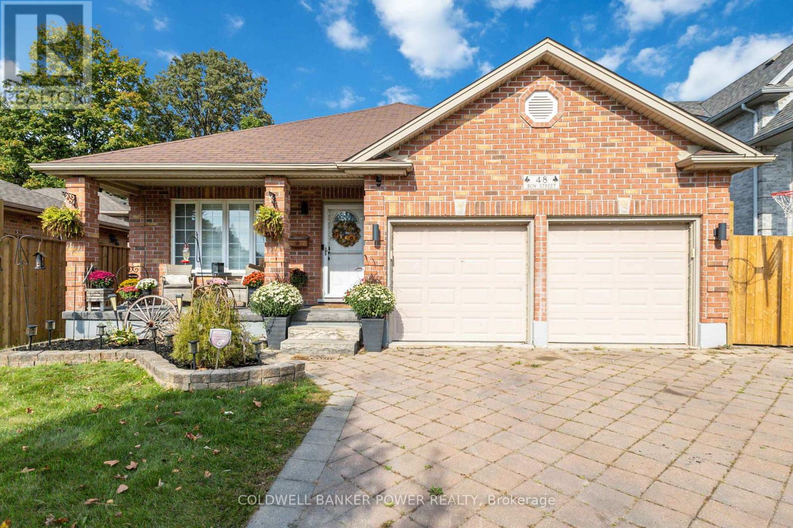 48 Bow St, London, ON N5V 4V3