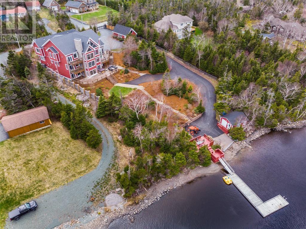 293 Buckingham Dr, Paradise, NL A1L 2G3