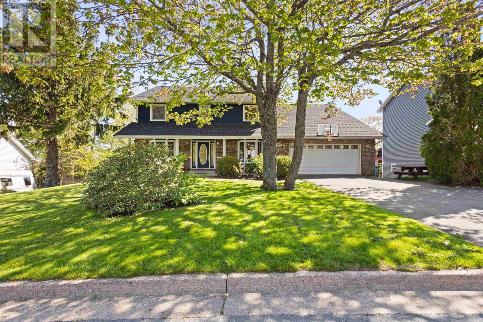 122 Peregrine Cres, Bedford, NS B4A 3C1