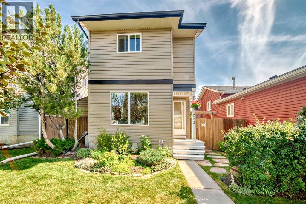 223 Martindale Blvd NE, Calgary, AB T3J 3B8