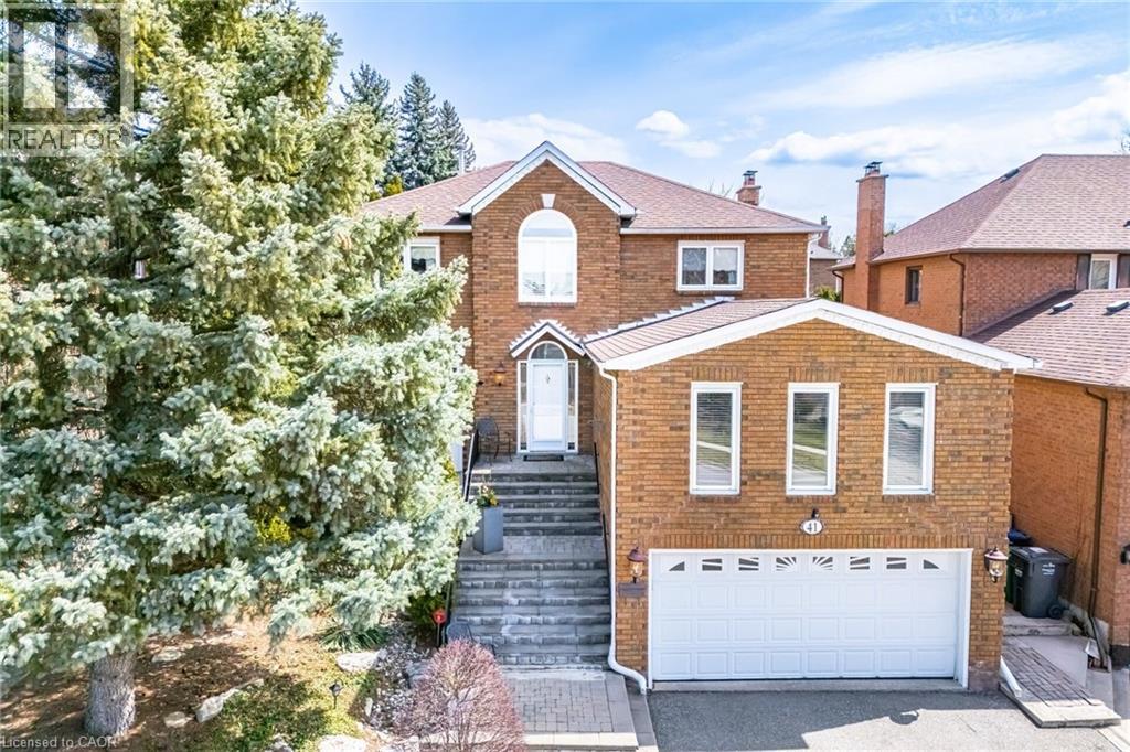 41 Christie Dr, Brampton, ON L6Z 3J6
