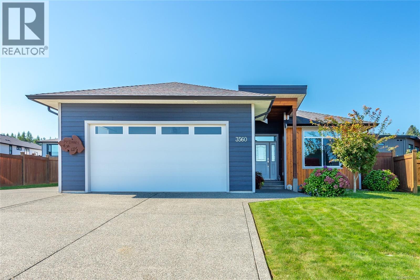 3560 Wisteria Pl, Campbell River, BC V9H 0E3