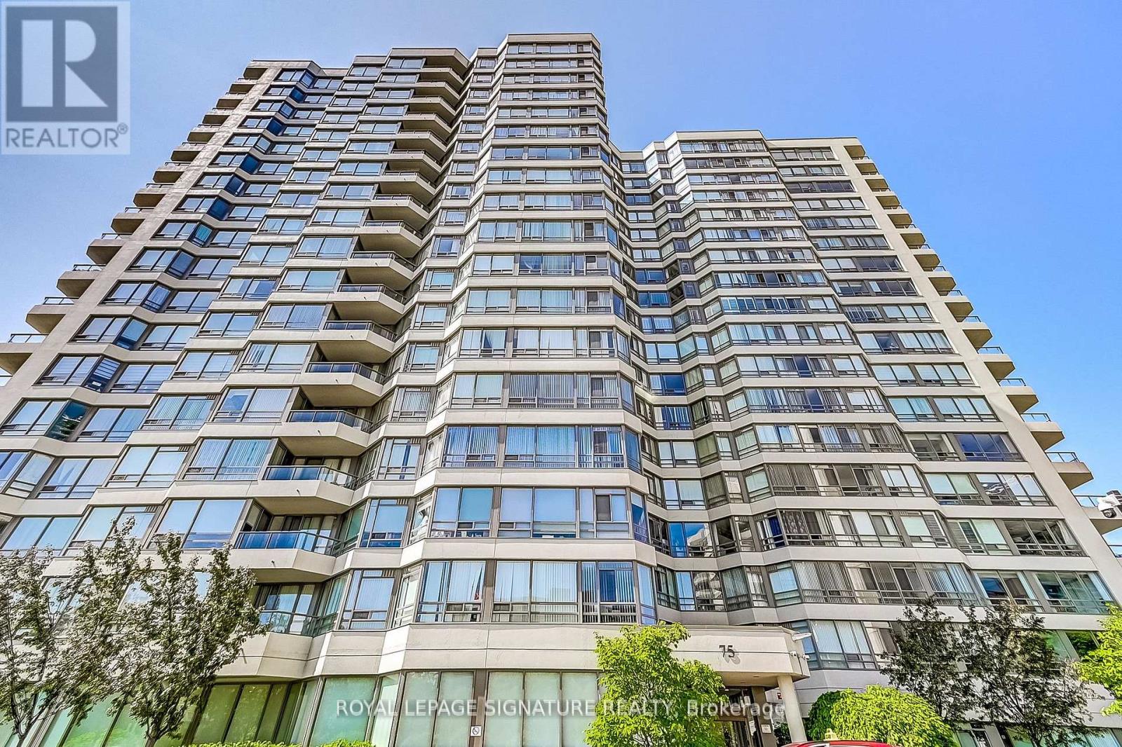 1105 75 King St E, Mississauga, ON L5A 4G5