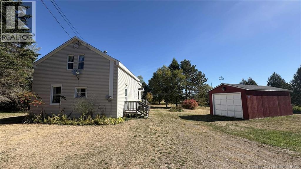 3 Fairview Ave, Hillsborough, NB E4H 2T2