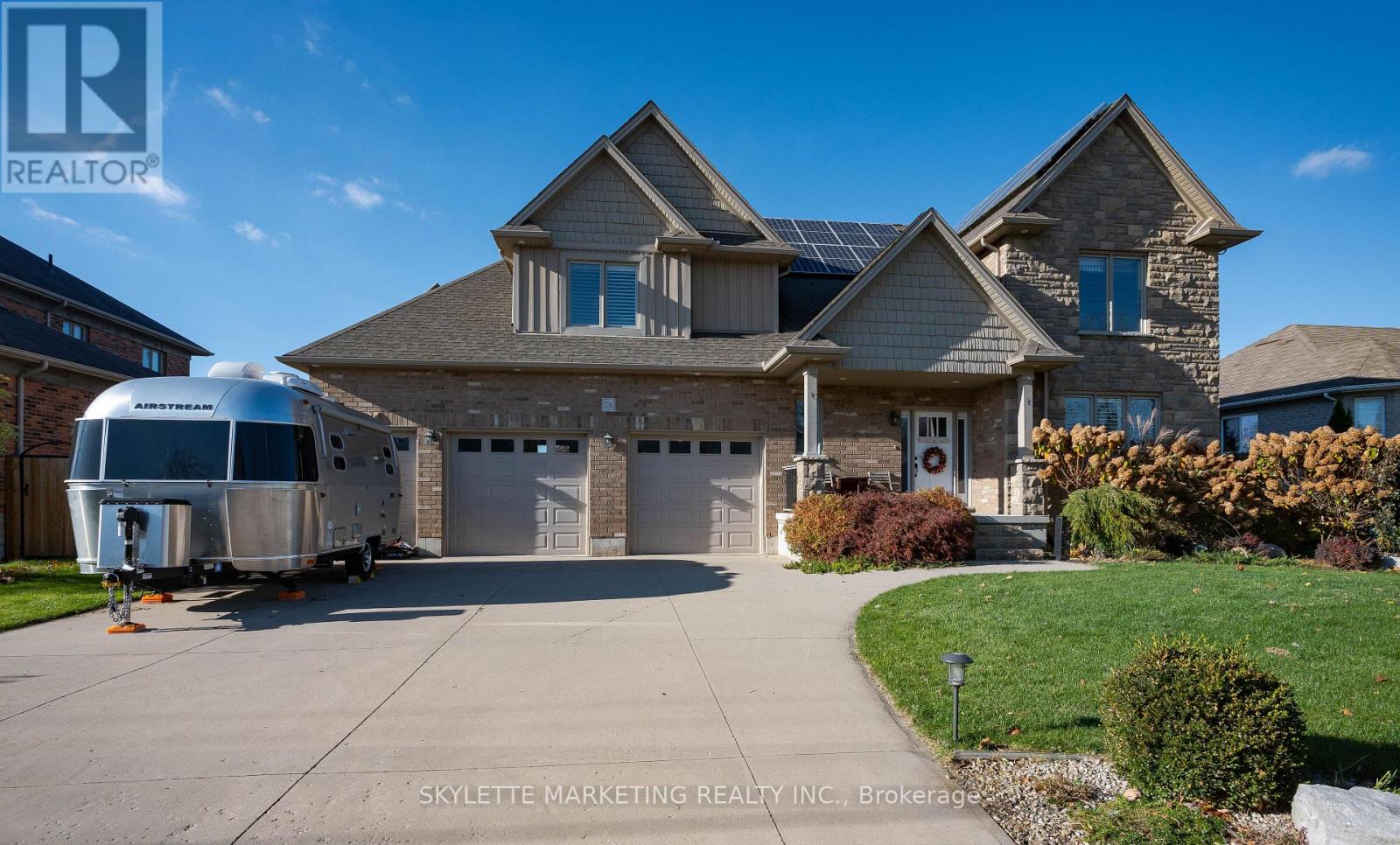 536 Juliana Dr, Strathroy-Caradoc, ON N0L 1W0