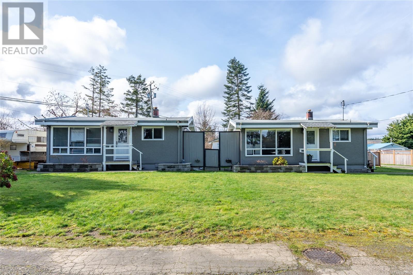 3678 Island Hwy S, Campbell River, BC V9W 1E6