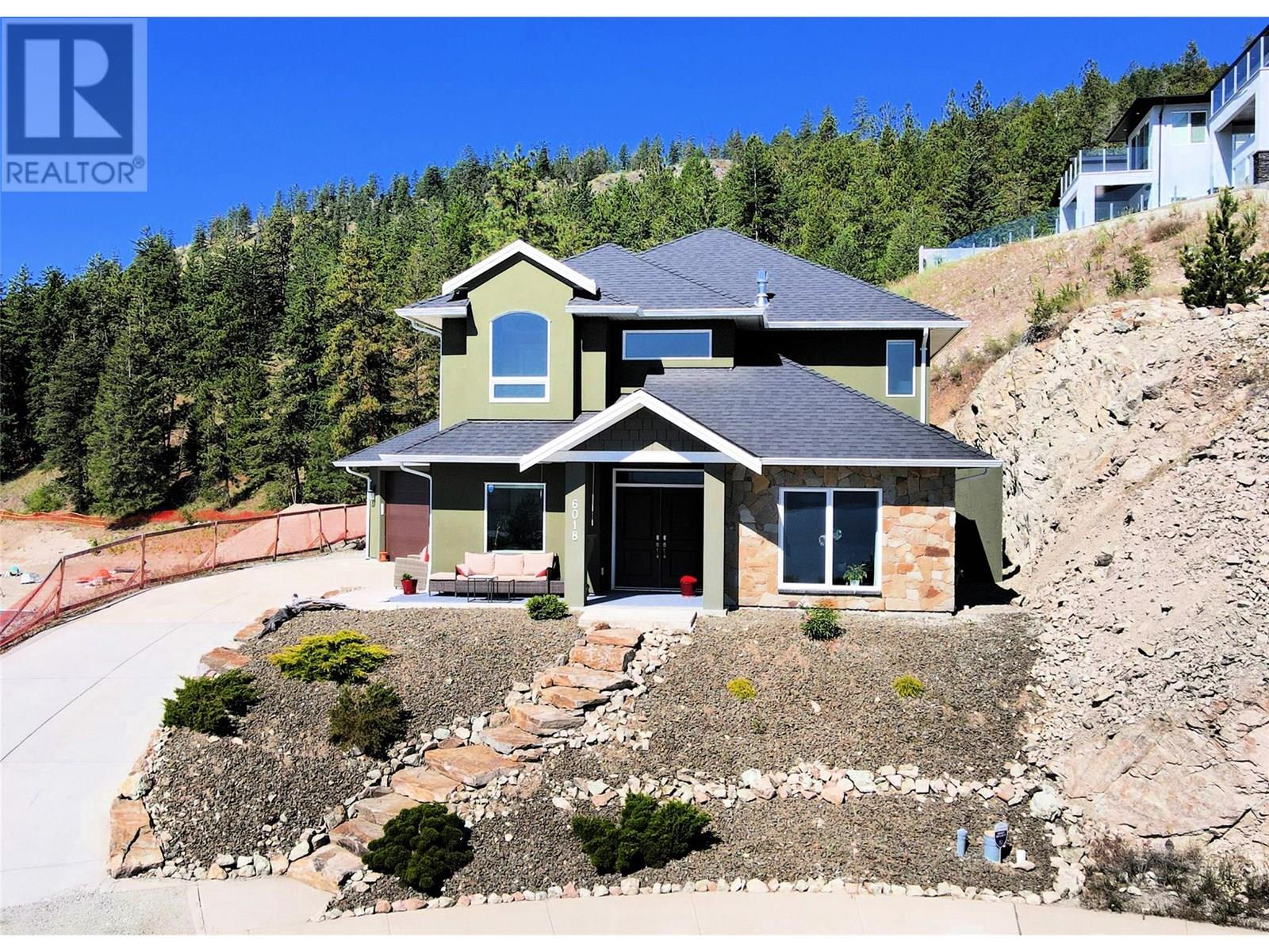 6018 Fulks Rd, Peachland, BC V0H 1X4
