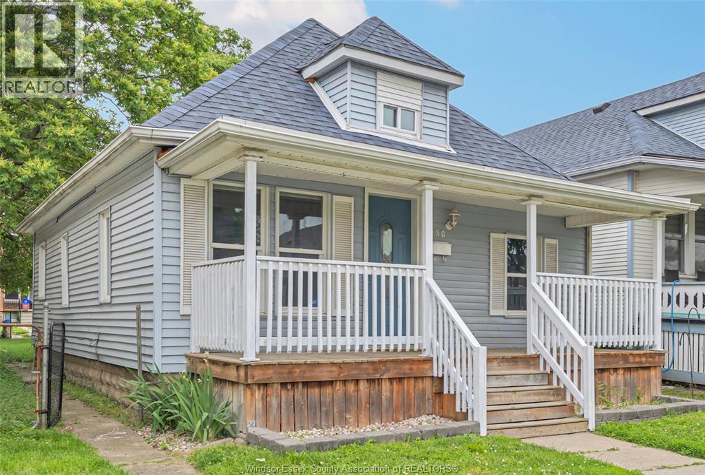 1030 Highland Ave, Windsor, ON N9A 1R7