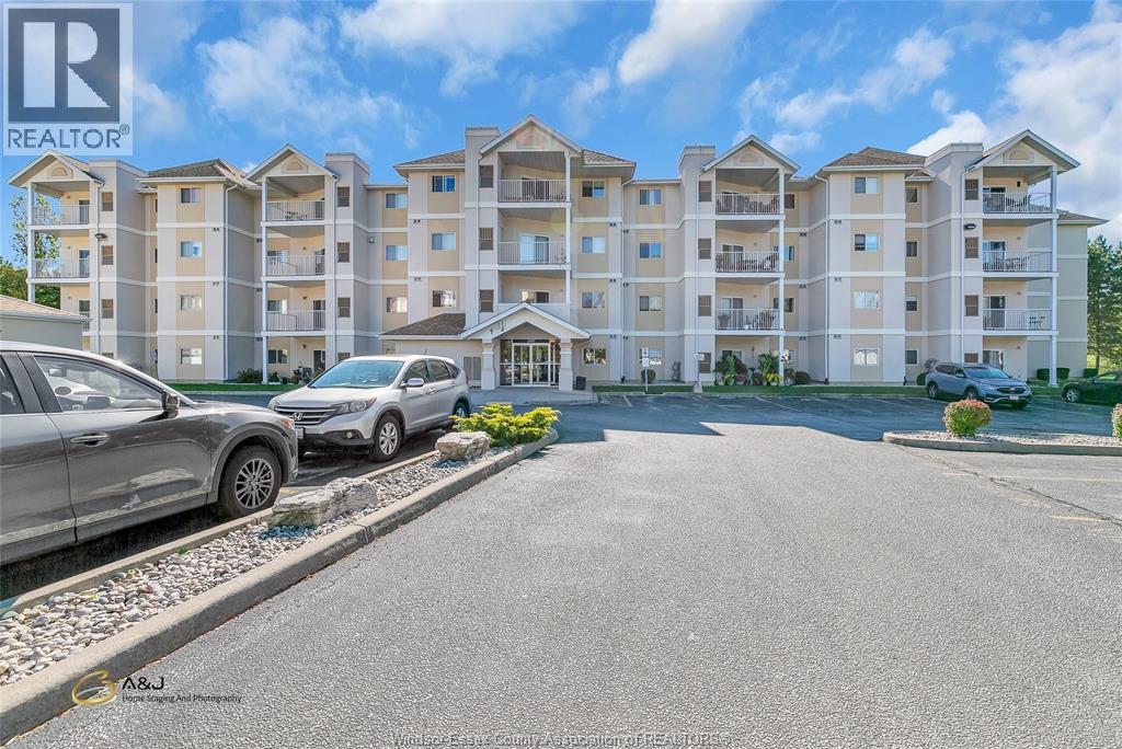 1547 Grand Marais Road Unit 204, Windsor, ON N9E 4W3