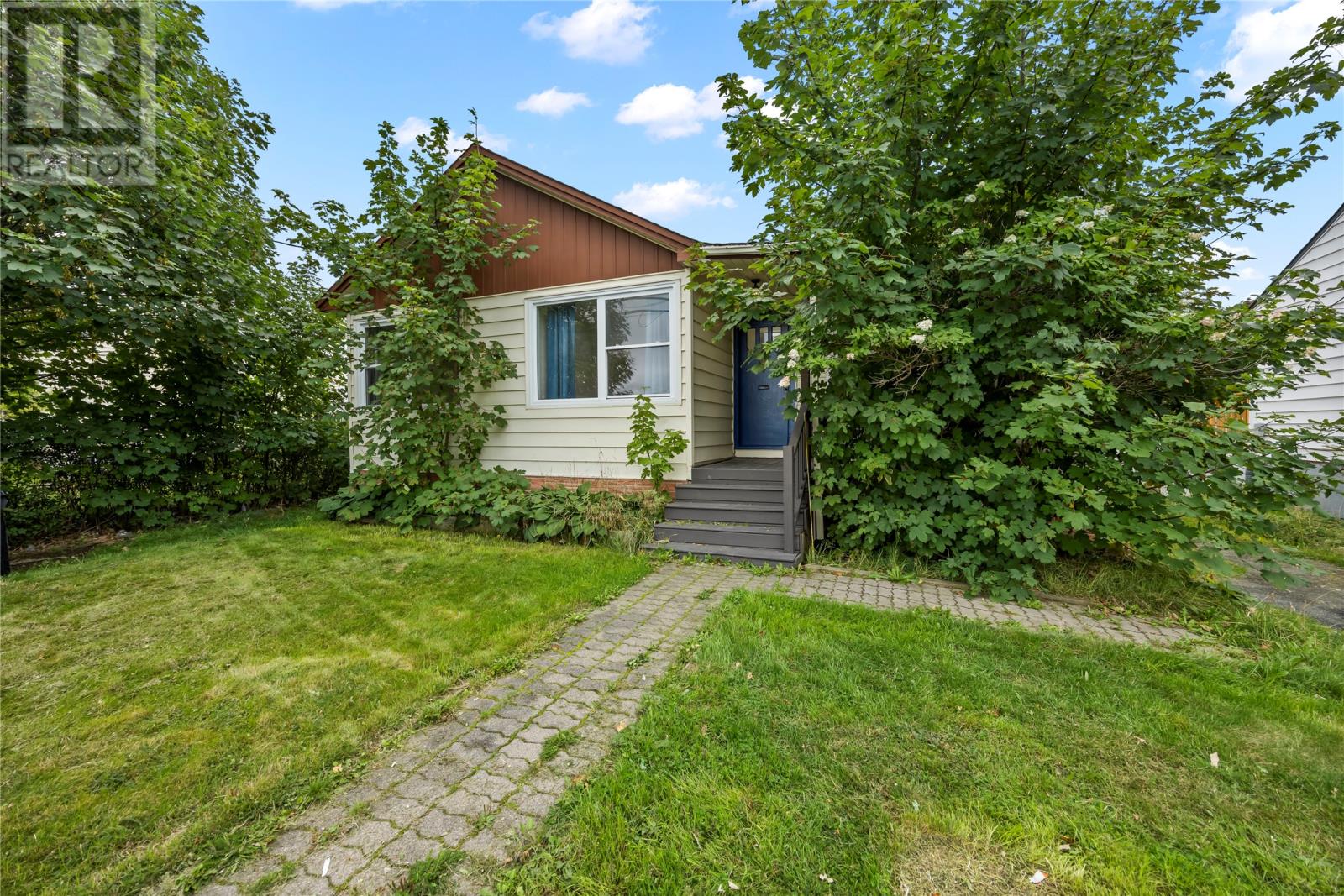 11 Anderson Ave, St. John's, NL A1B 3E3