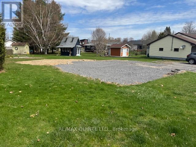 8 Rogers St, Prince Edward County Picton Ward, ON K0K 2T0