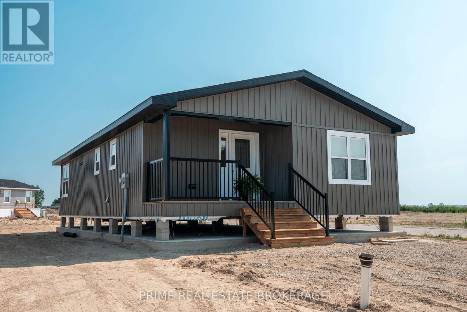 213 Hwy 8 Way, North Perth Elma, ON N4W 3G8