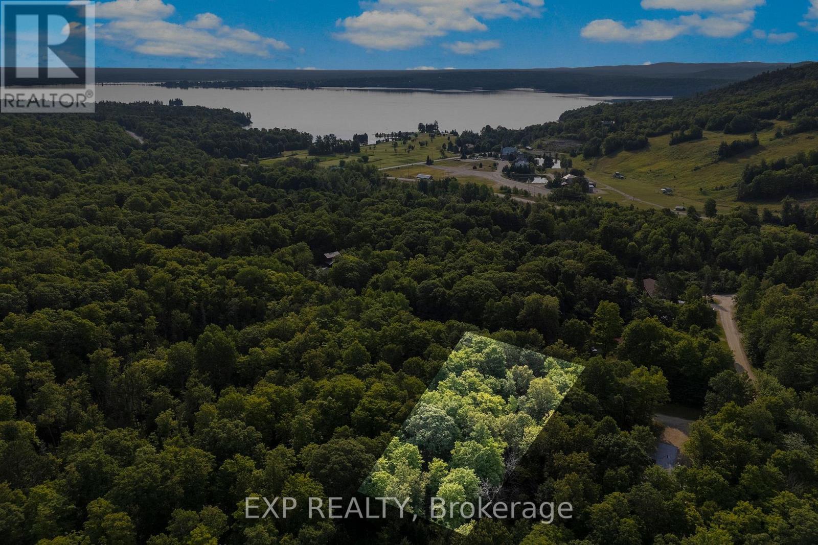 001 Crestview Dr, Greater Madawaska, ON K0J 1H0