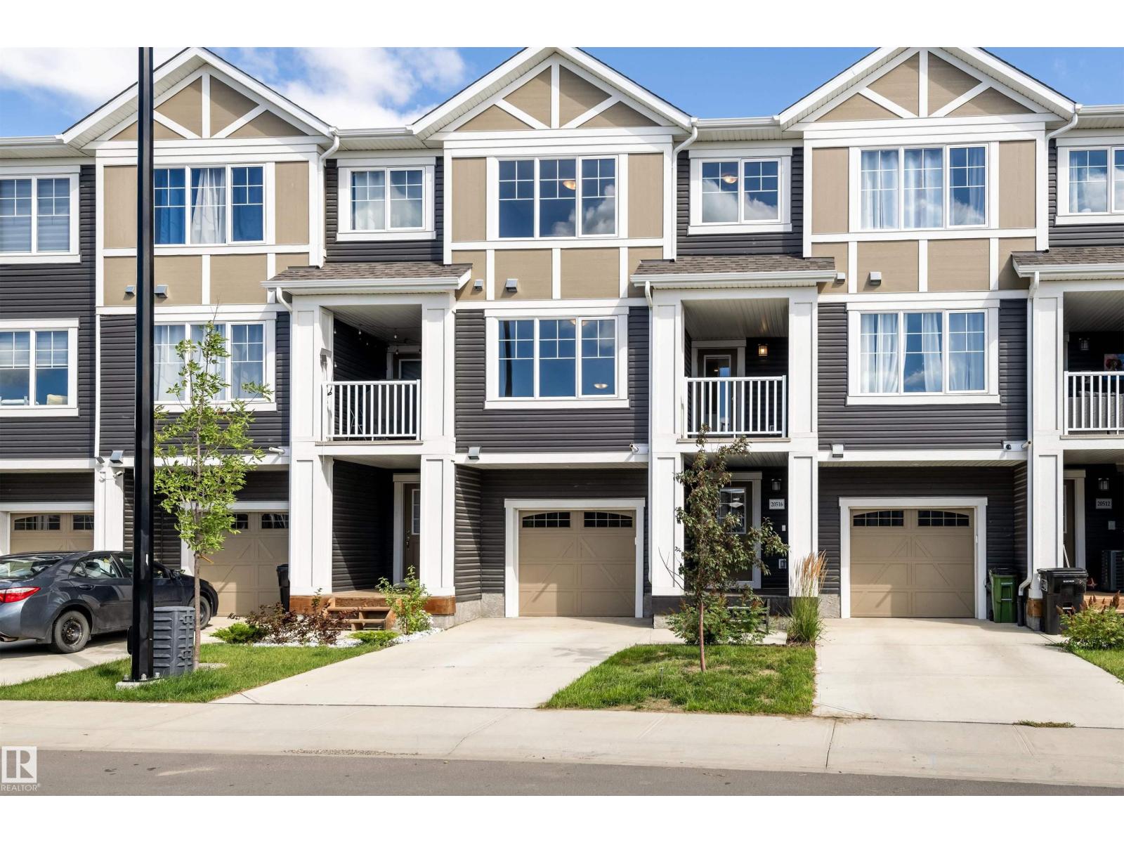 21 Av Nw Unit 20516, Edmonton, AB T6M 1M8