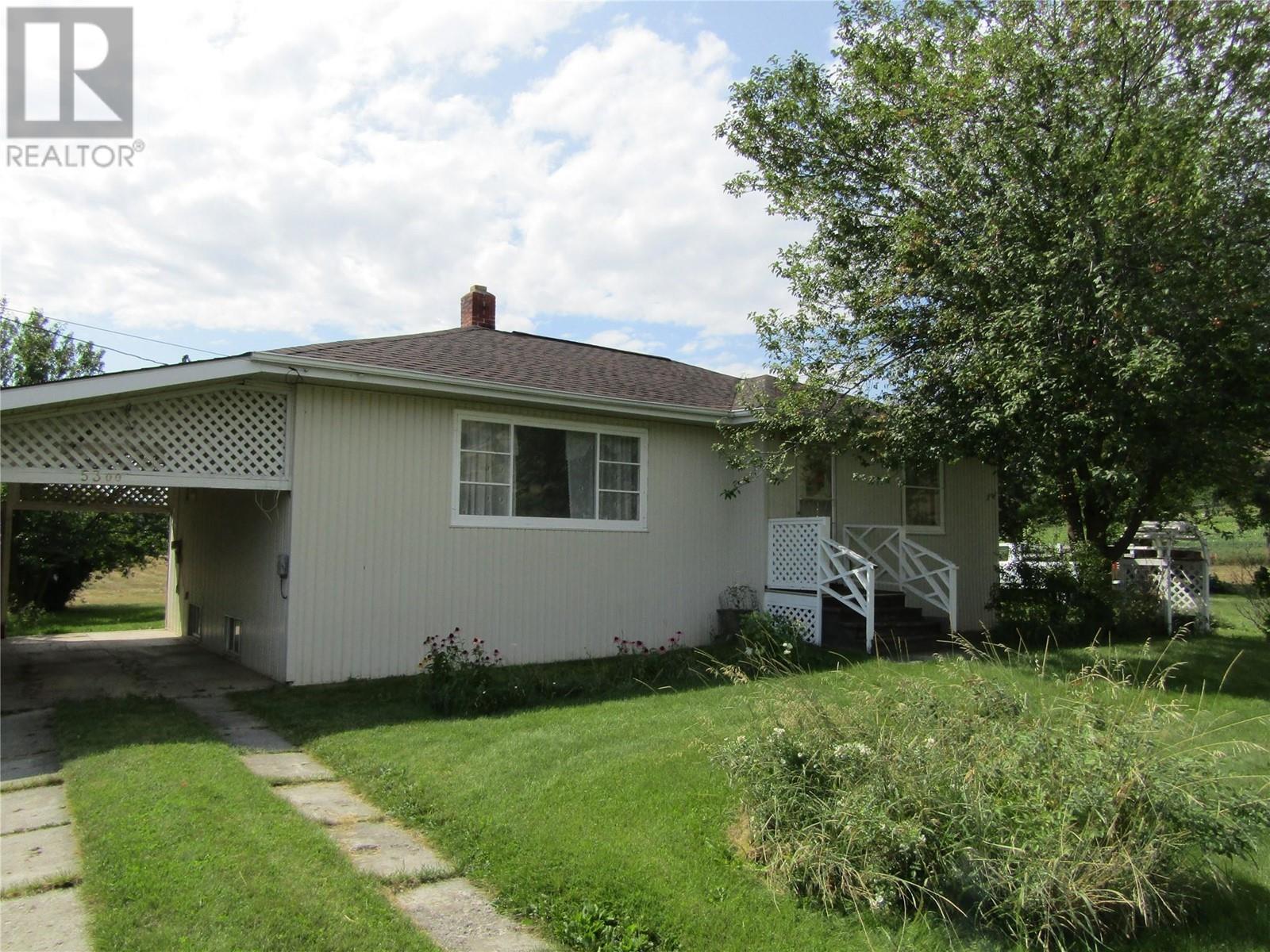 5300 Hillview Rd, Grand Forks, BC V0H 1H5