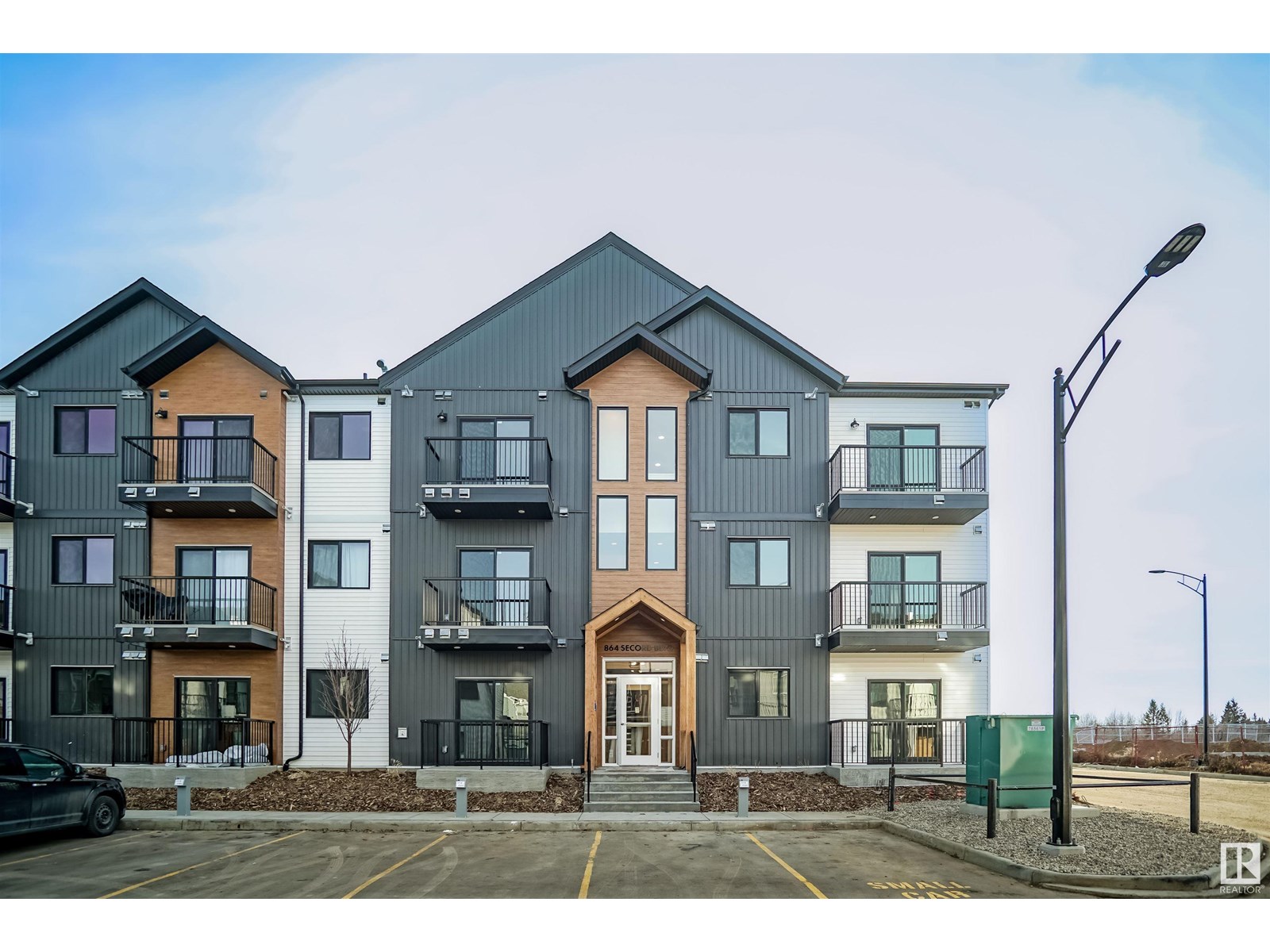 9207 228 Street Northwest #205, Edmonton, AB T5T 7R9