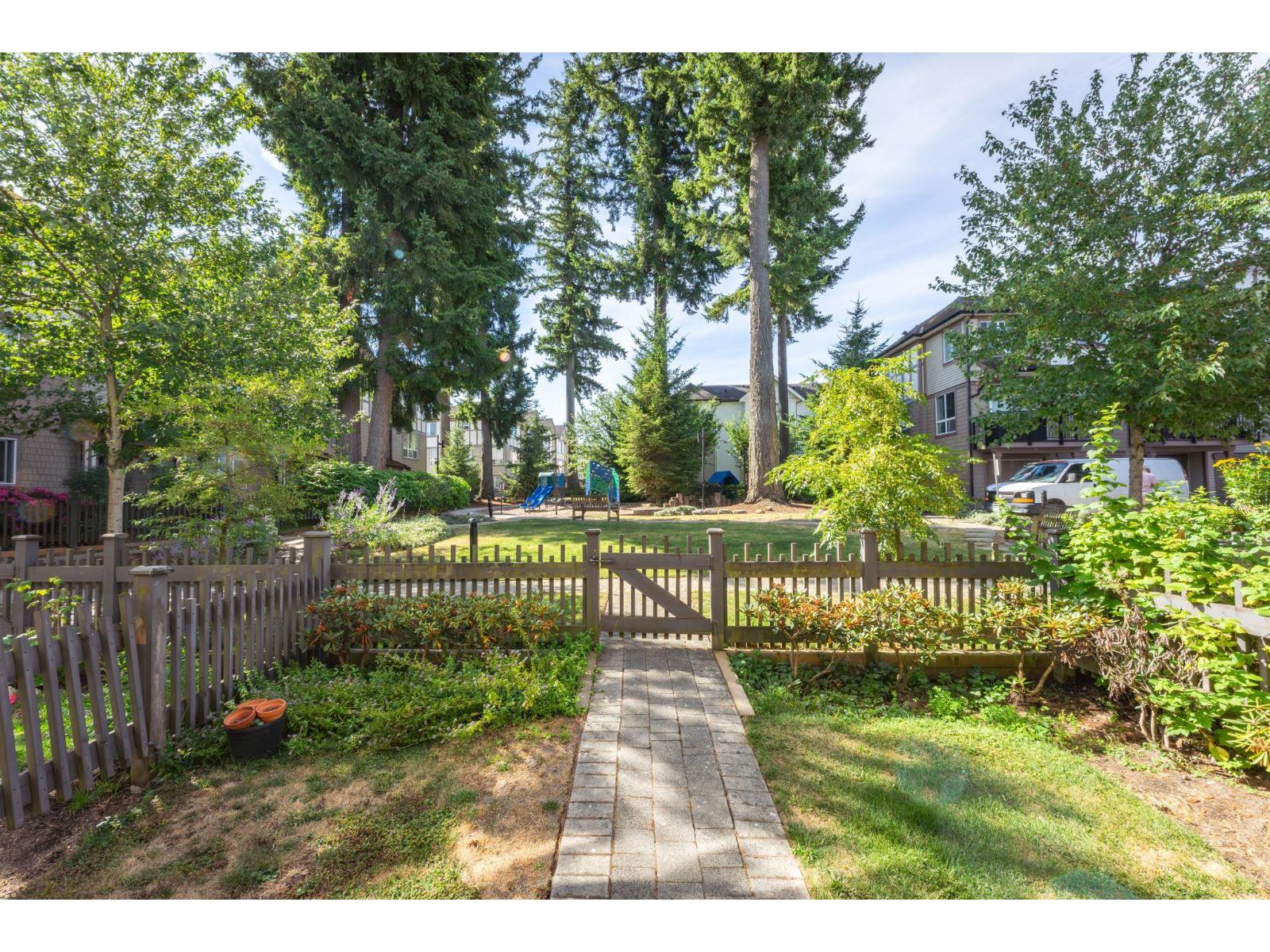 7848 209 Street Unit 59, Langley, BC V2Y 0M4