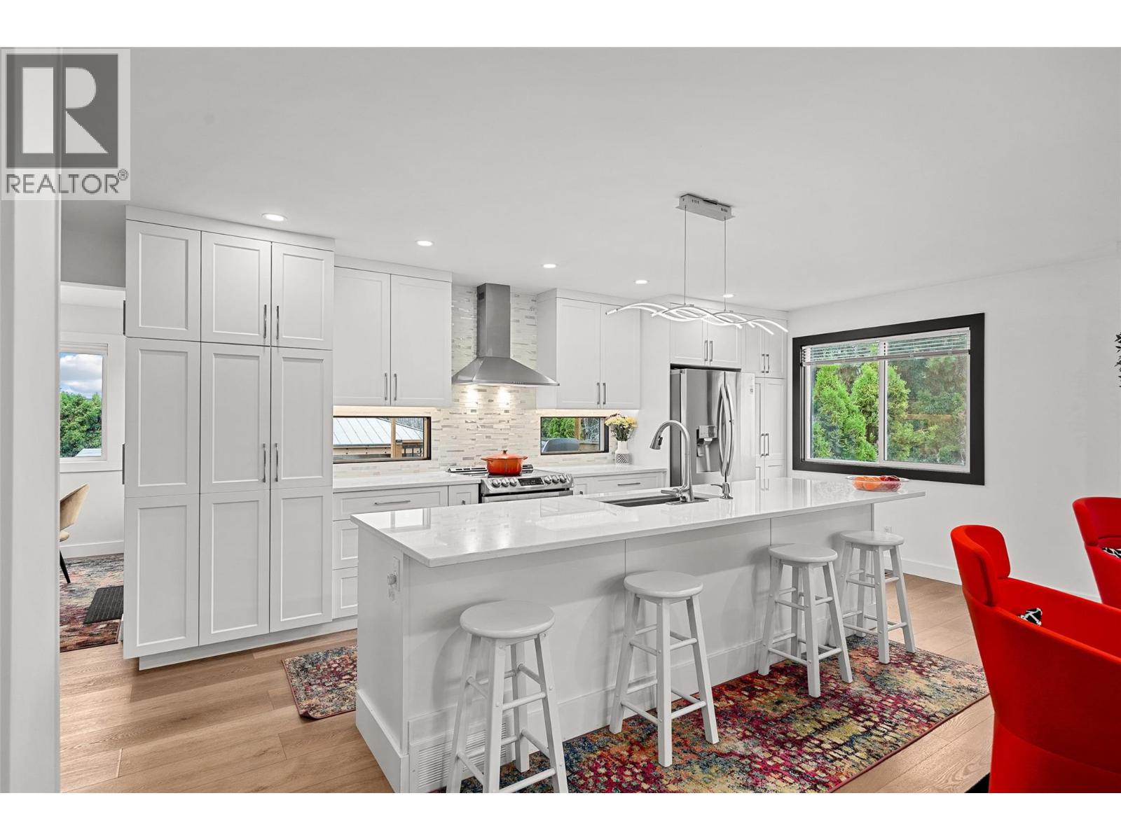 150 Jupiter Ct, Kelowna, BC V1X 5W5