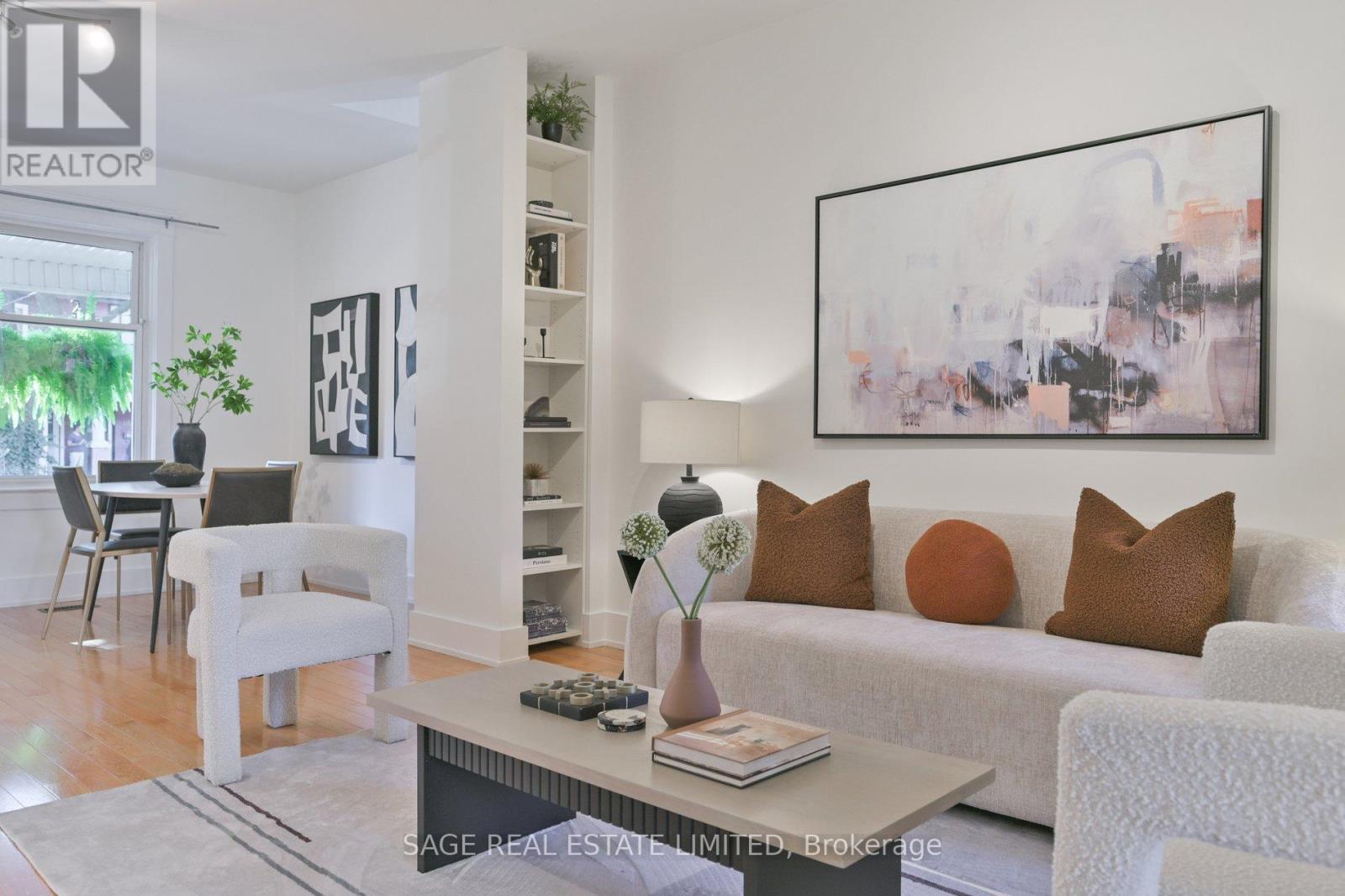 81 Empire Ave, Toronto, ON M4M 2L3