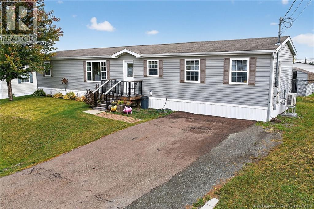 19 Hayward Ln, Riverview, NB E1B 5R1