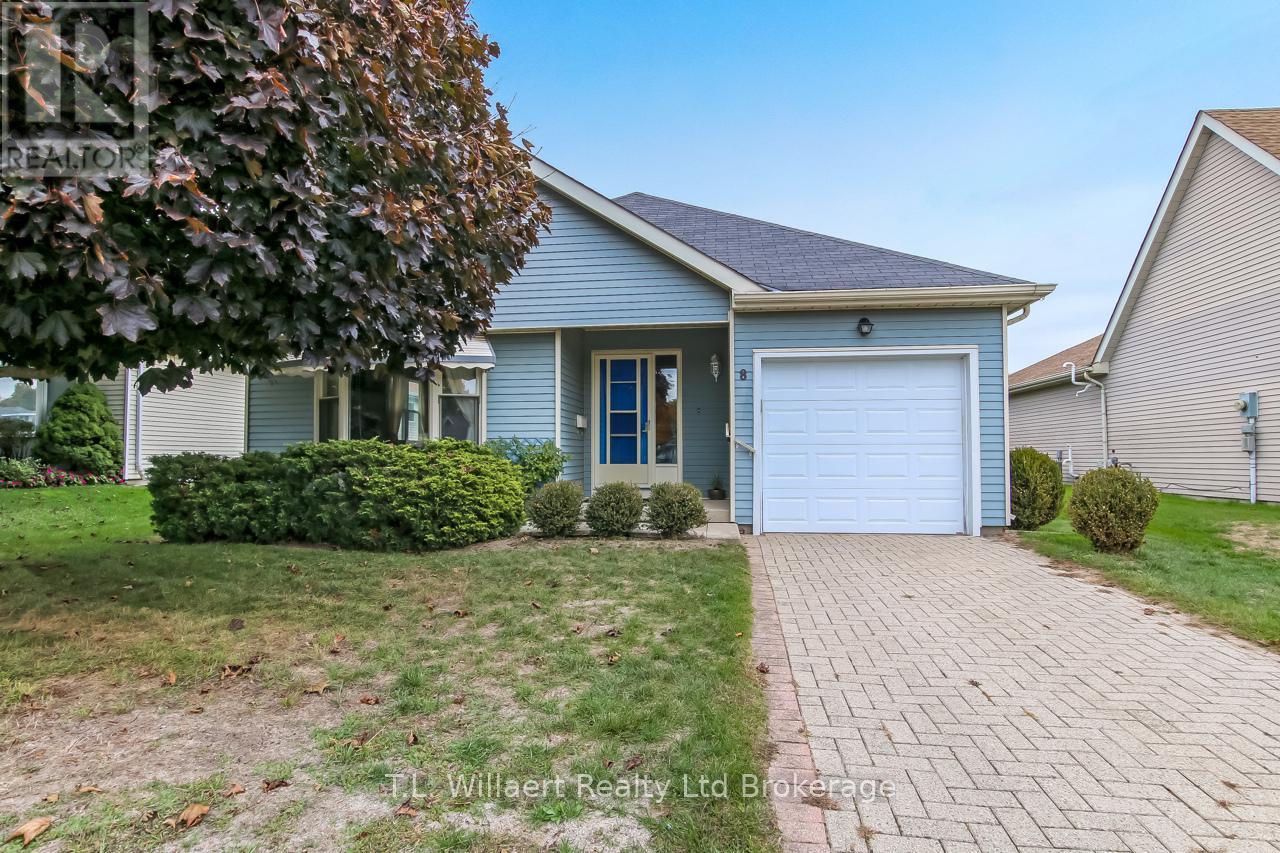 8 Wilson Ave, Tillsonburg, ON N4G 5C5