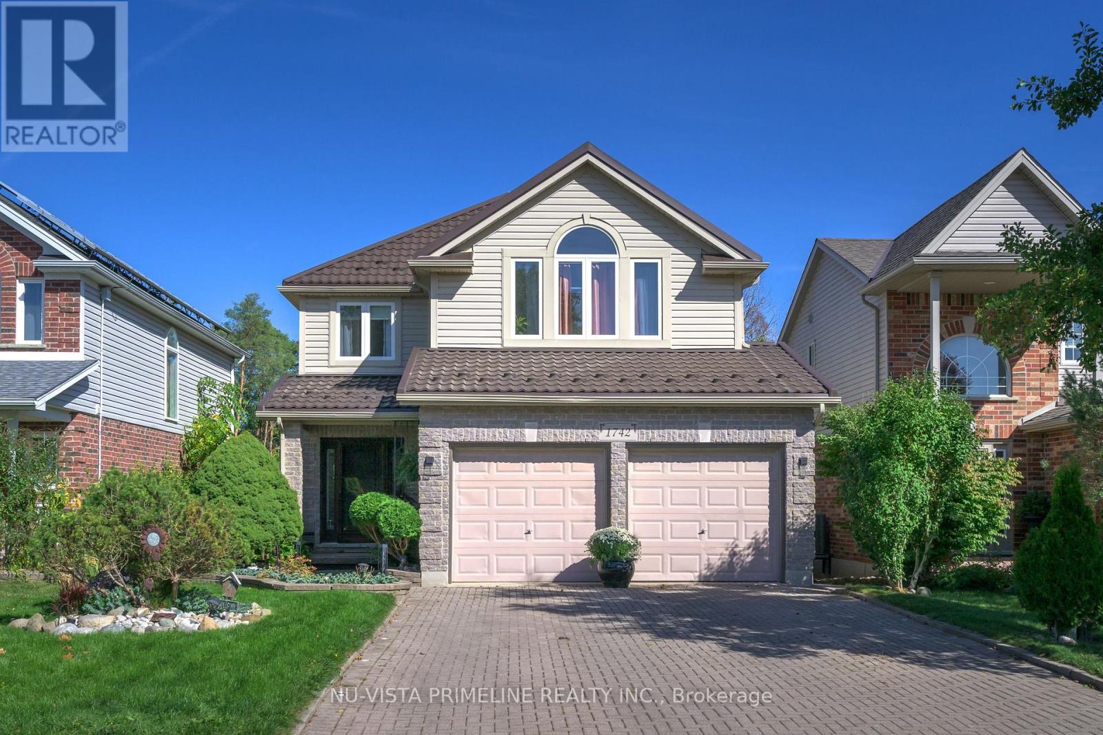 1742 Creekside St, London, ON N5X 4L7