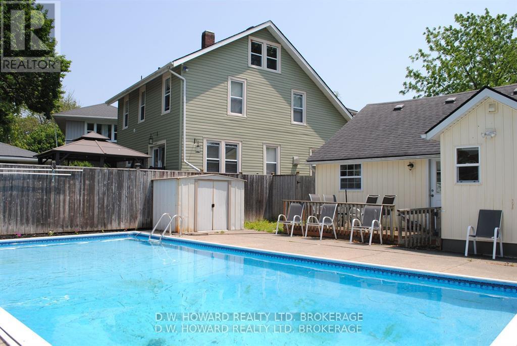 186 Loomis Cres, Fort Erie, ON L0S 1B0