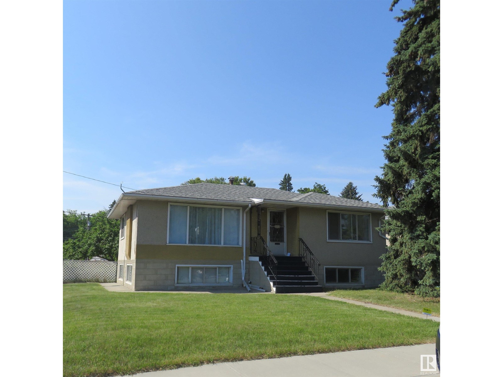 118 Av Nw Unit 13719, Edmonton, AB T5L 2M1