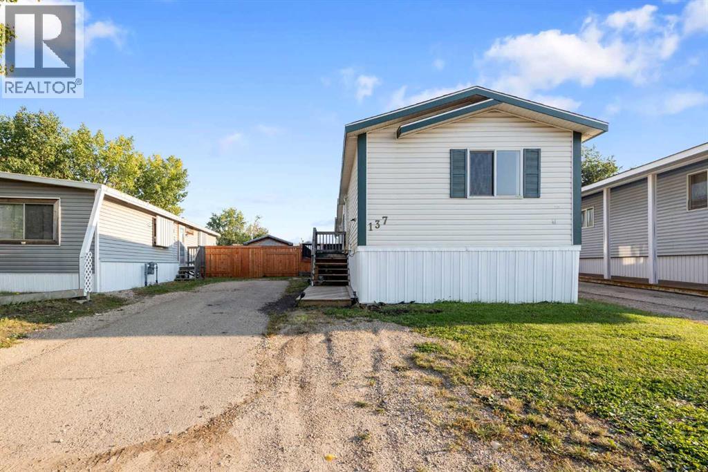 137 Grenfell Cres, Fort Mcmurray, AB T9H 2M4